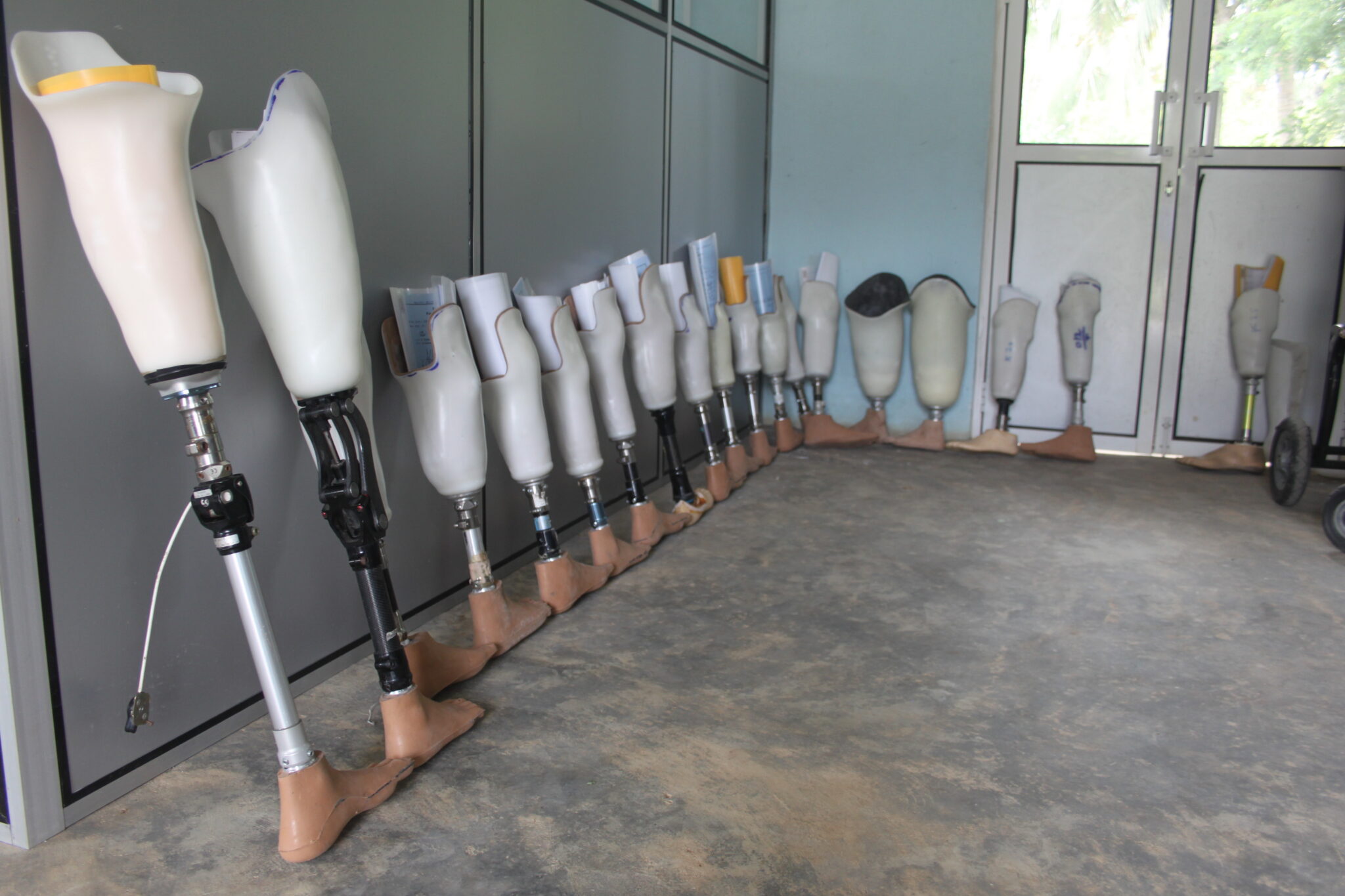 Limbs at fitting stage in a mobile